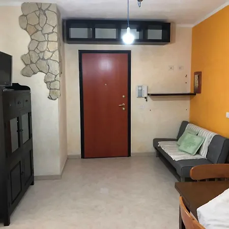 Apartment Friendly Escape *
